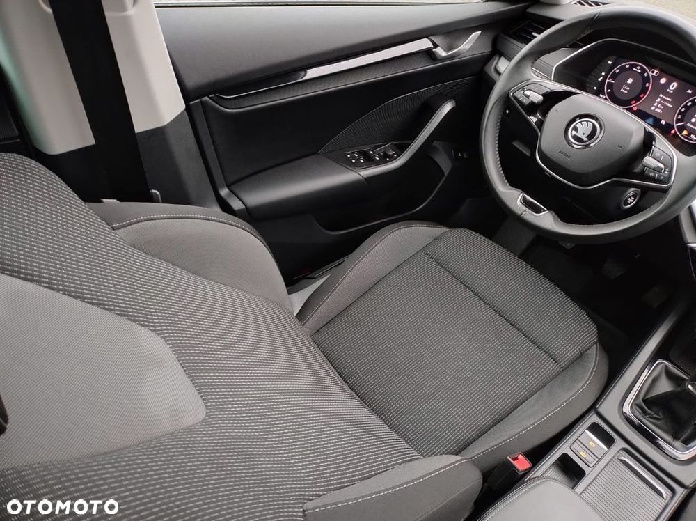 Skoda Octavia 1.5 TSI Selection - 16