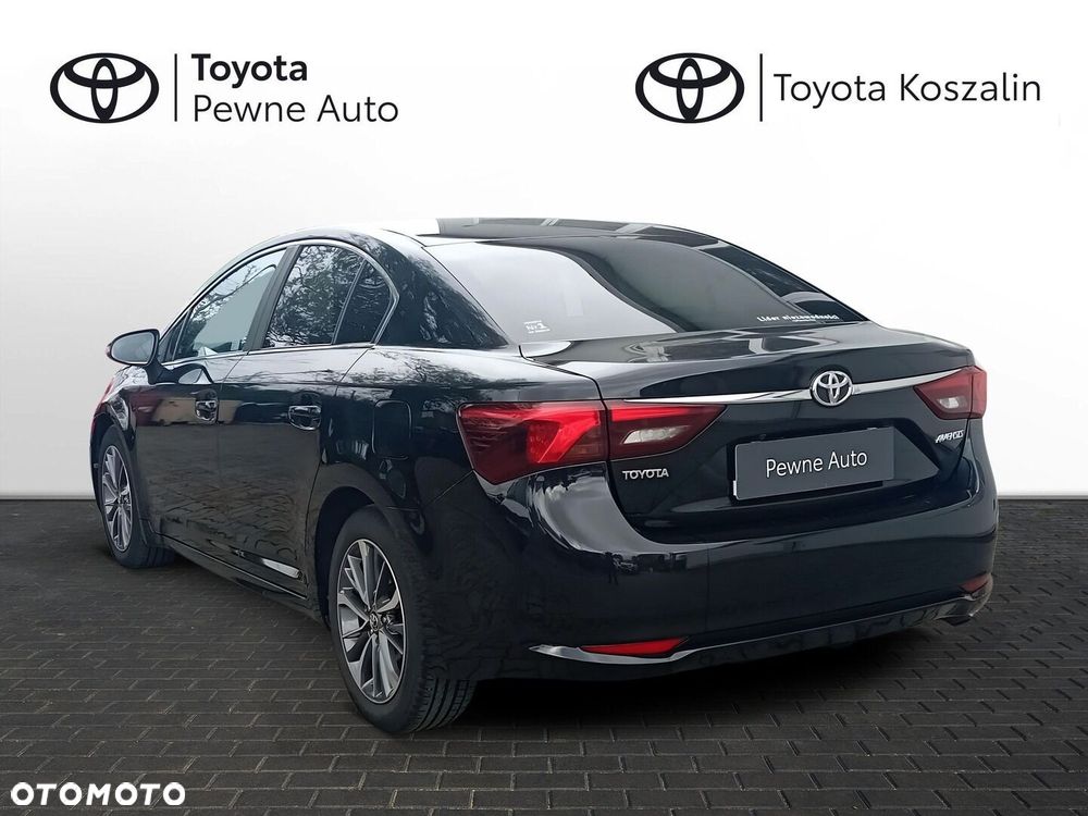 Toyota Avensis 2.0 D-4D Premium - 2