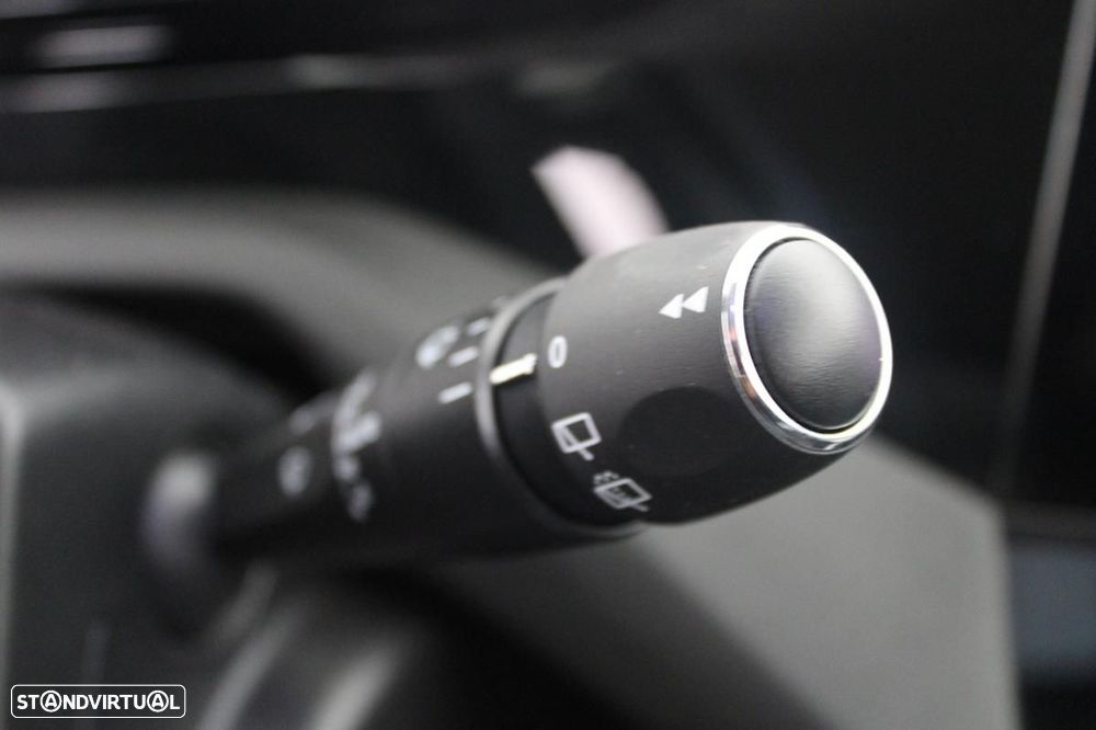 Peugeot e-308 54 kWh Allure - 16