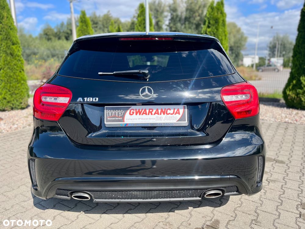 Mercedes-Benz Klasa A 180 7G-DCT AMG Line - 22