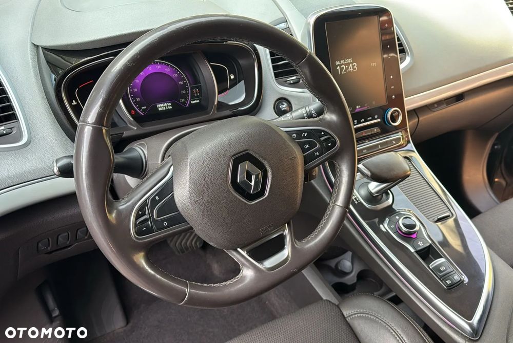 Renault Espace 1.6 dCi Energy Initiale Paris EDC 7os - 6