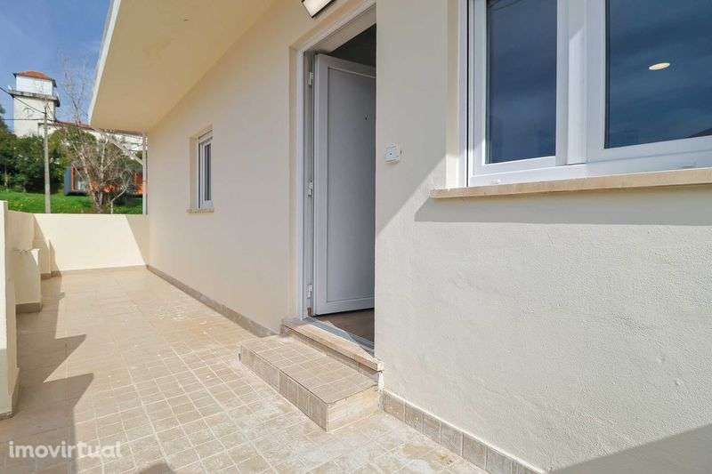 Moradia Santa Clara Renovada - Grande imagem: 2/10