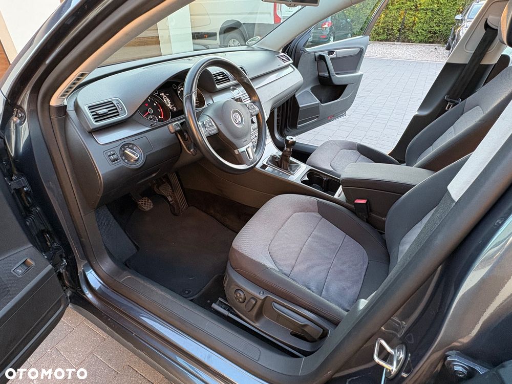 Volkswagen Passat 1.4 TSI Highline - 16