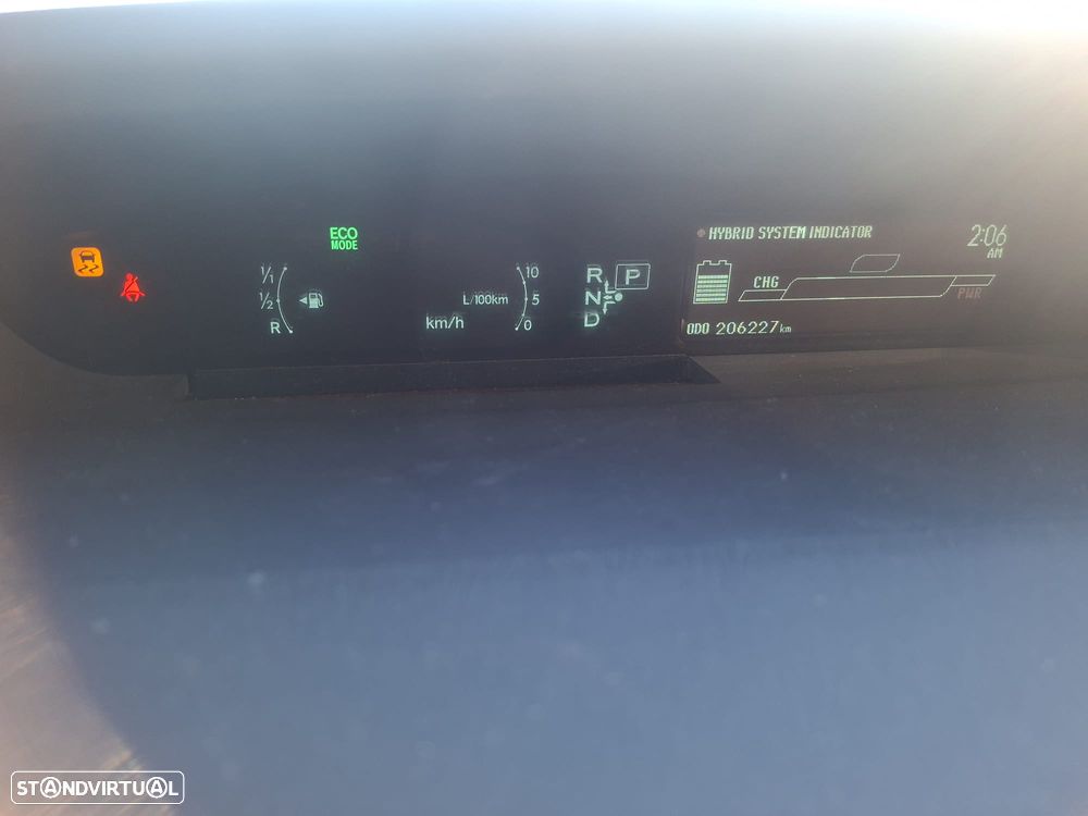 Toyota Prius 1.8 Premium+GPS - 14