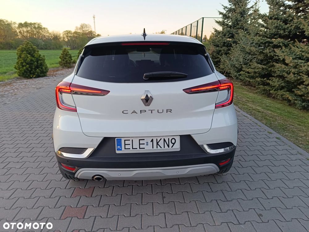 Renault Captur BLUE dCi 115 EDC BUSINESS EDITION - 9