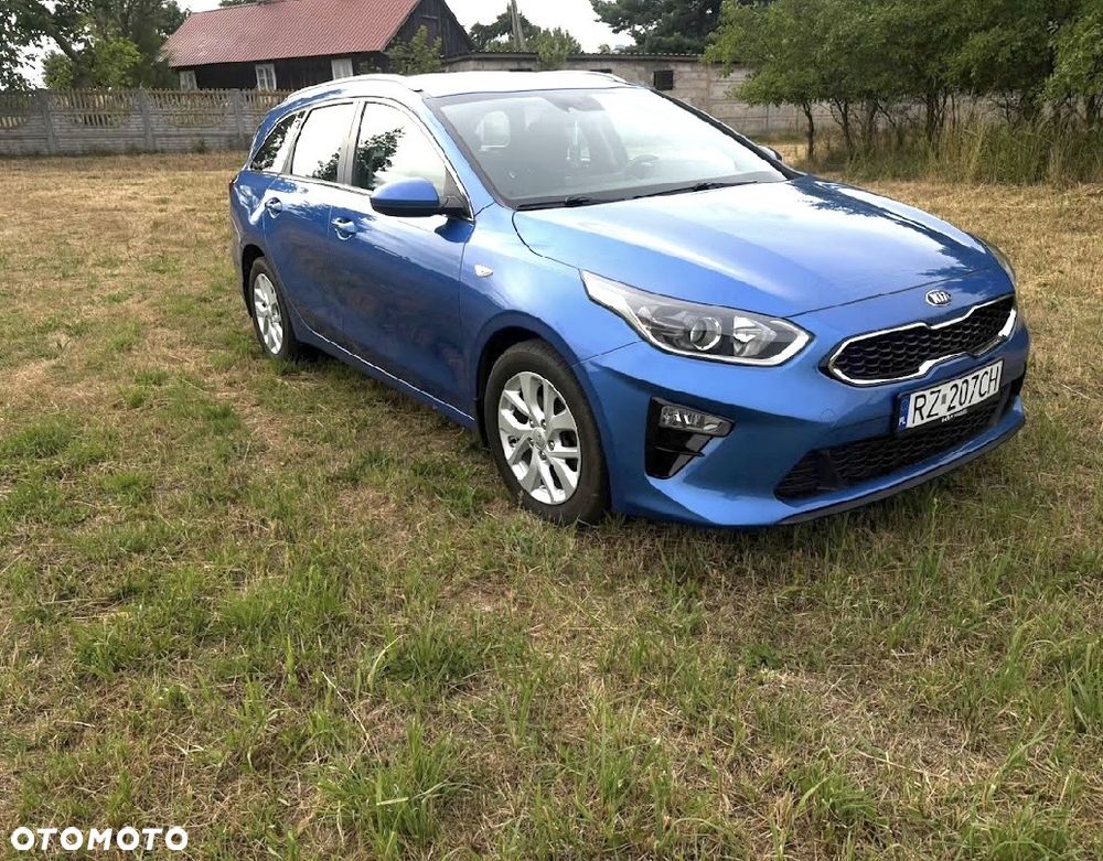 Kia Ceed 1.6 CRDi mHEV GT-Line - 6