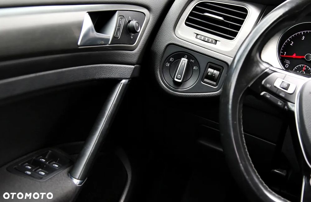 Volkswagen Golf 1.4 TSI Trendline - 16