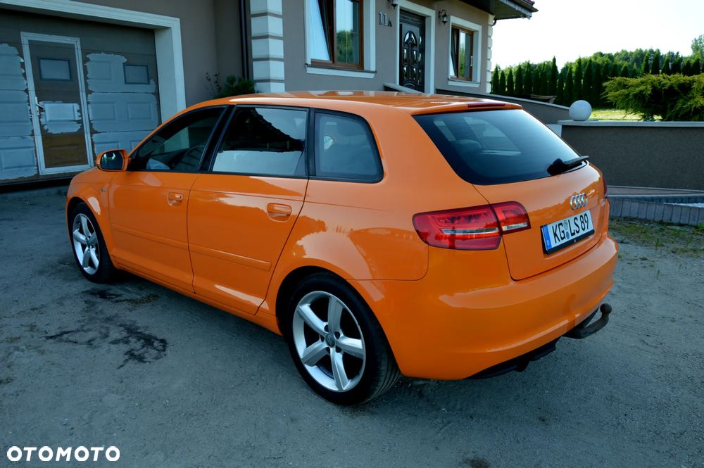 Audi A3 Sportback 2.0 TDI DPF S line Sportpaket plus - 4