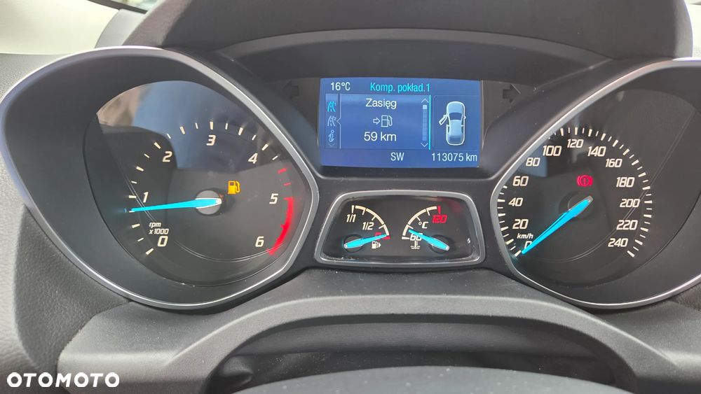 Ford Kuga 2.0 TDCi 2x4 Titanium - 24