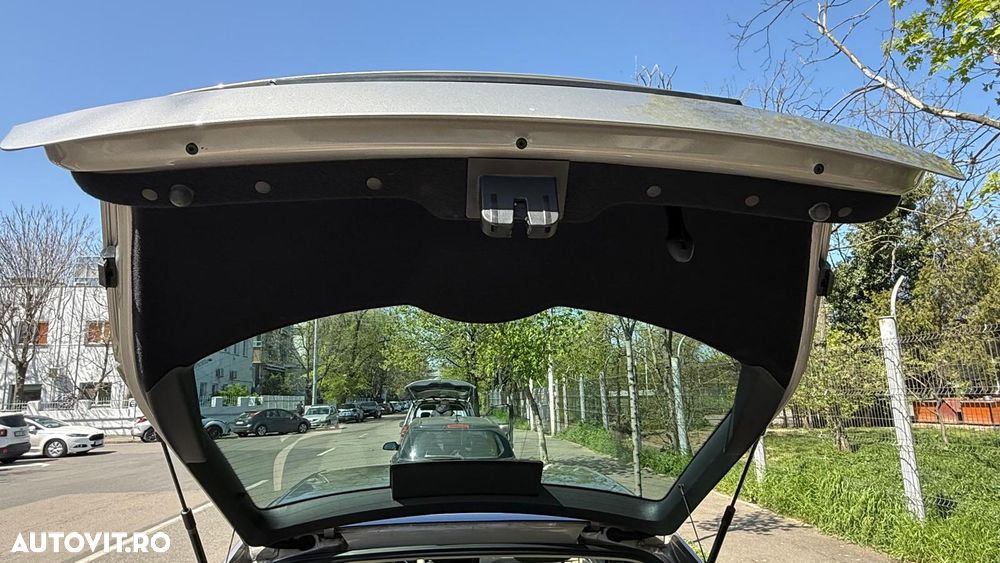 Skoda Octavia 1.6 TDI DSG Style - 31