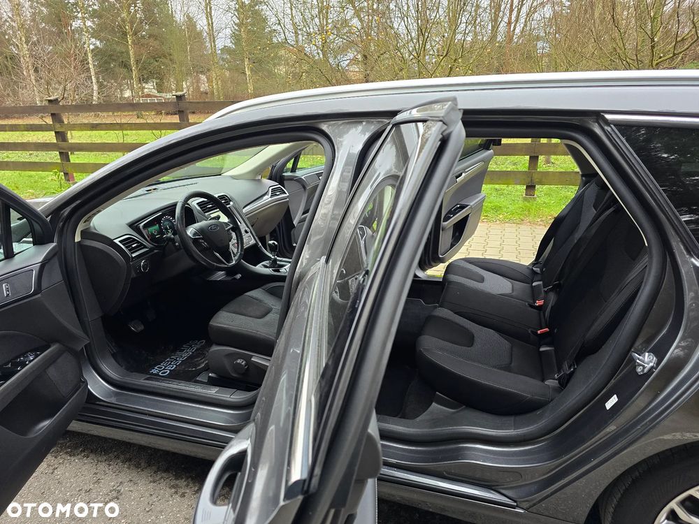 Ford Mondeo 2.0 EcoBlue Titanium - 20