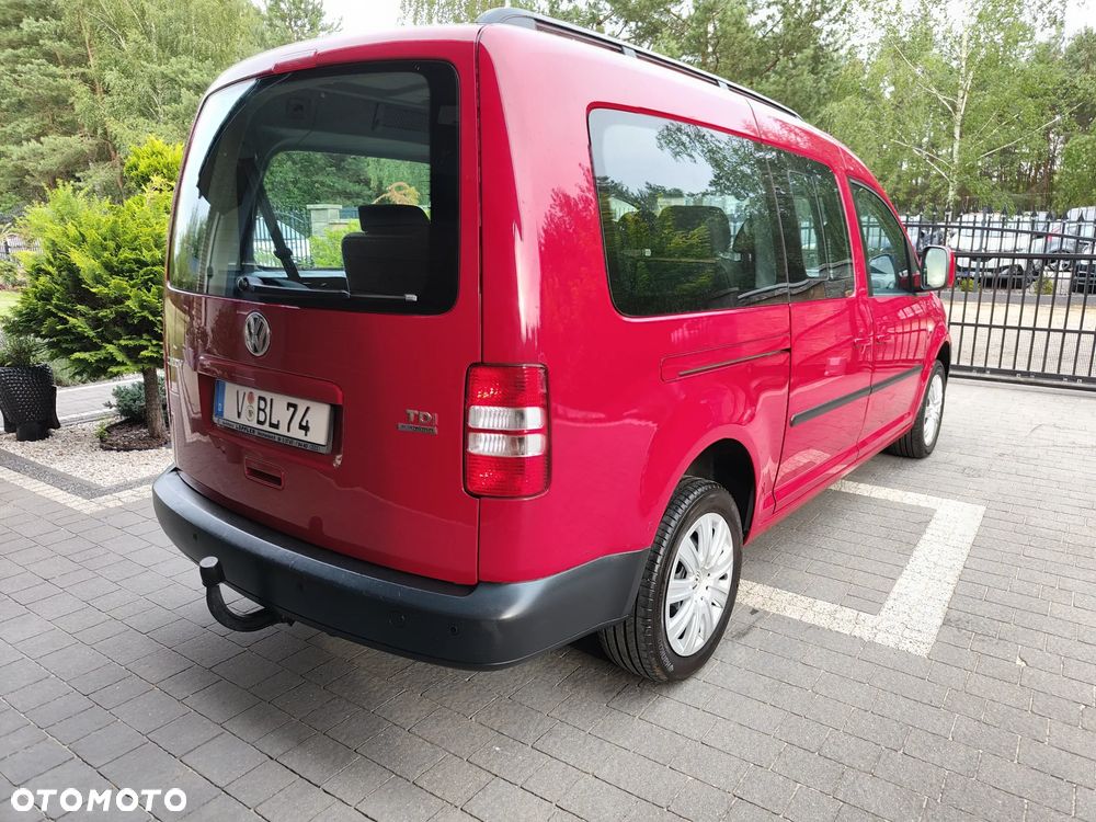 Volkswagen Caddy Maxi Comfortline DSG - 30