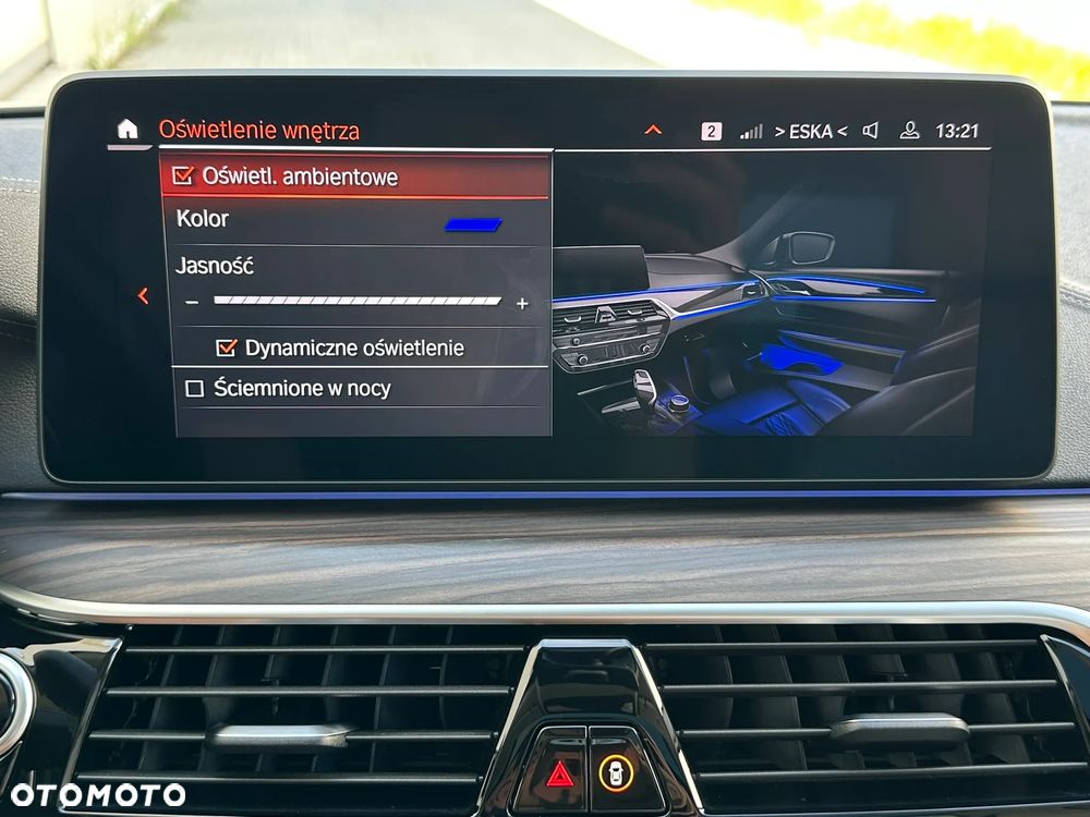 BMW Seria 5 540d xDrive mHEV sport - 39