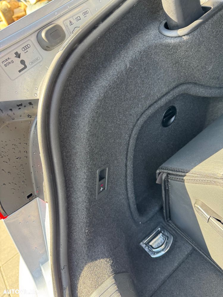 Audi A4 2.0 TDI ultra S tronic sport - 10