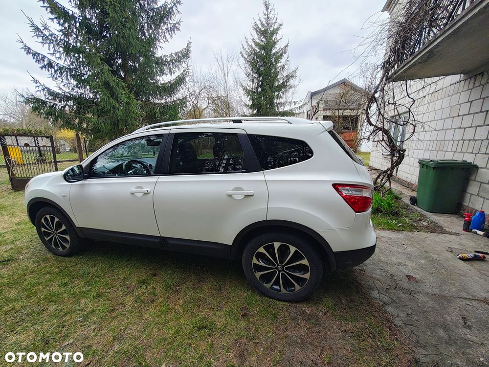 Nissan Qashqai+2 - 3
