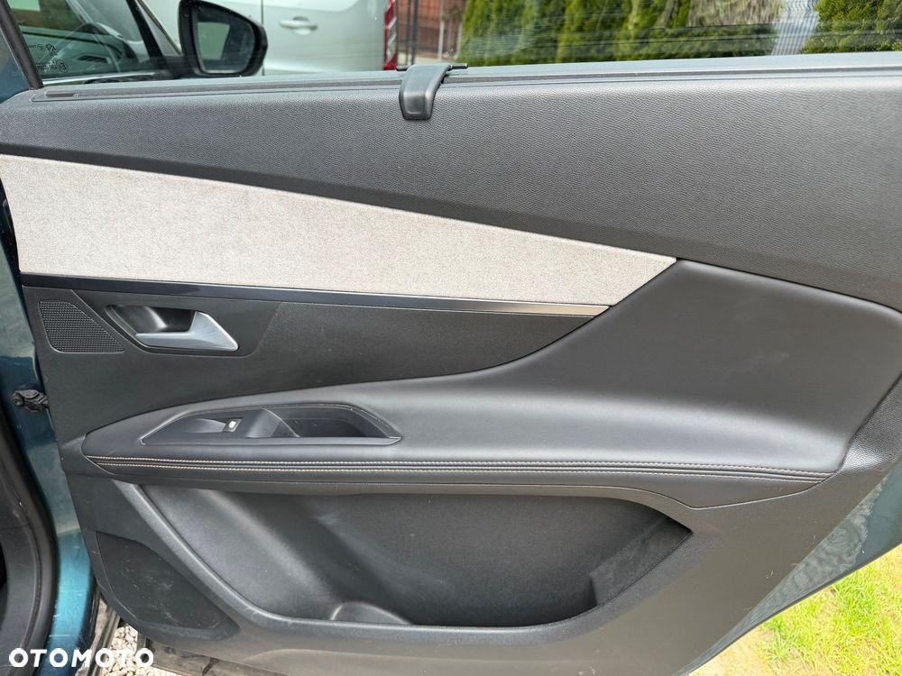 Peugeot 5008 BlueHDi 180 EAT6 GT - 15