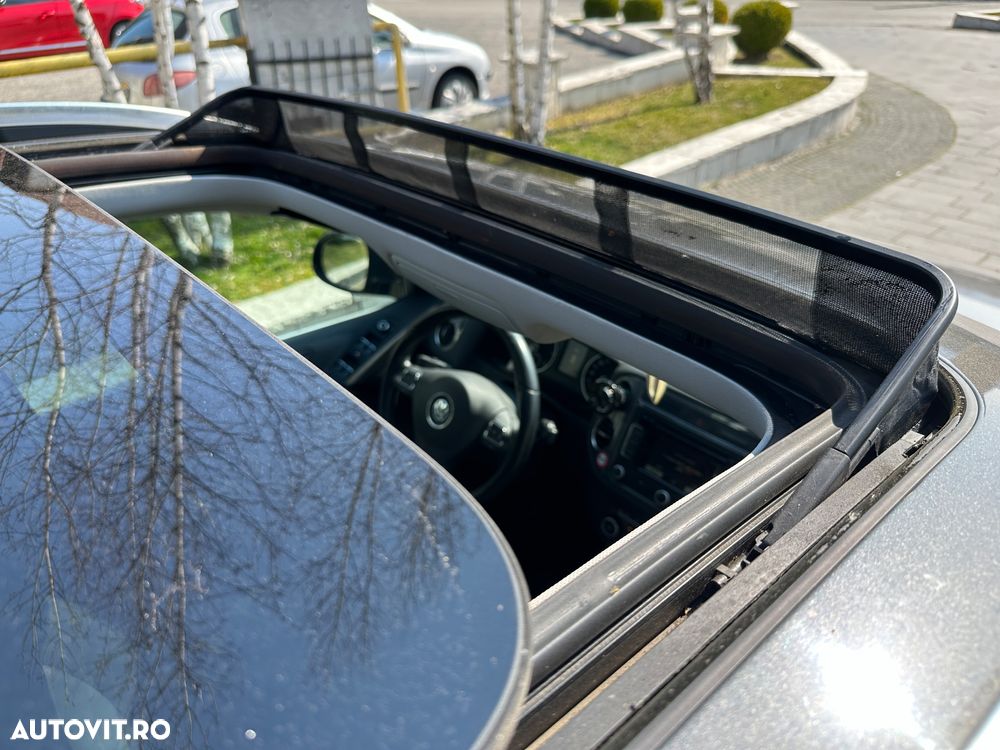 Volkswagen Tiguan 2.0 TDI 4Motion DSG Track & Field - 19