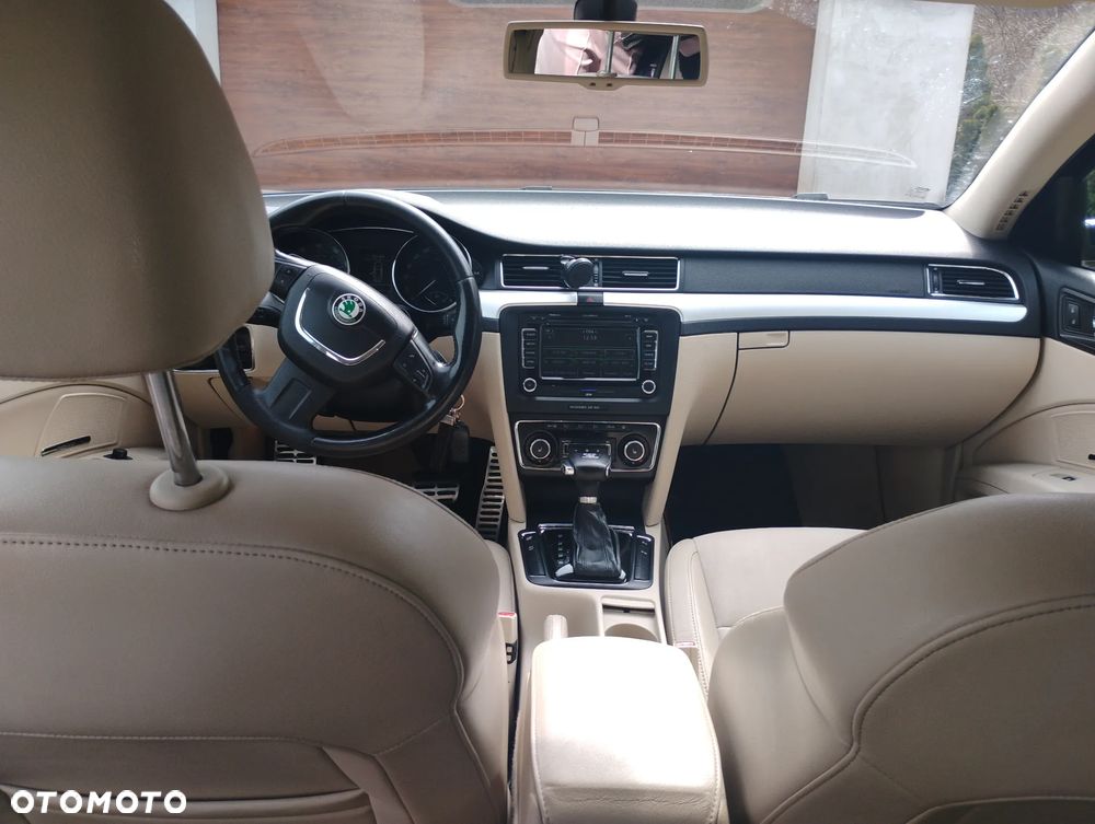 Skoda Superb 3.6 FSI 4x4 Elegance DSG - 7