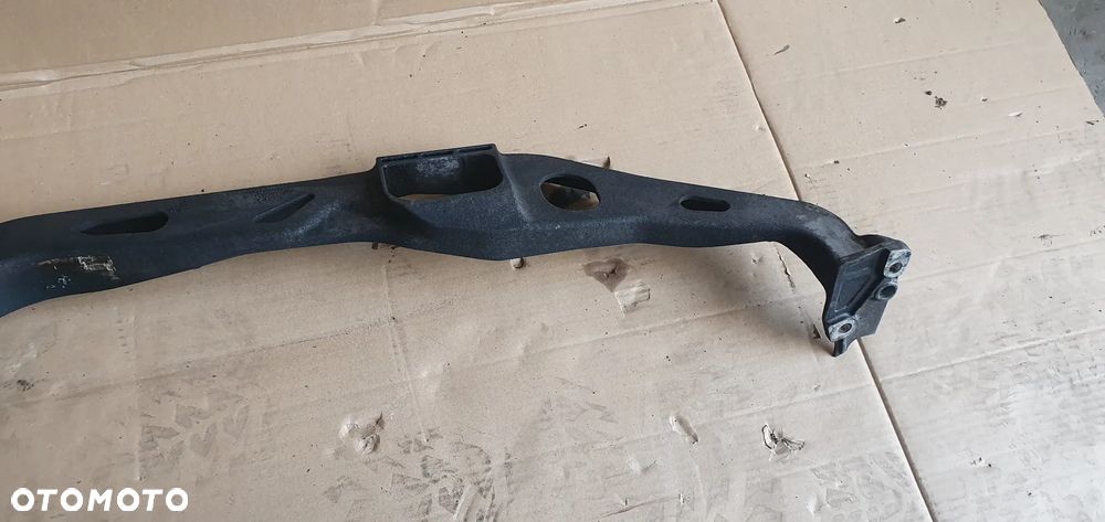 Łapa wspornik silnika Audi A4 B8 Lift 2.0 TDI 8K0199521Q - 5