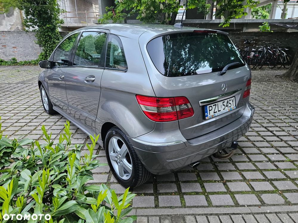 Mercedes-Benz Klasa B 180 CDI - 4