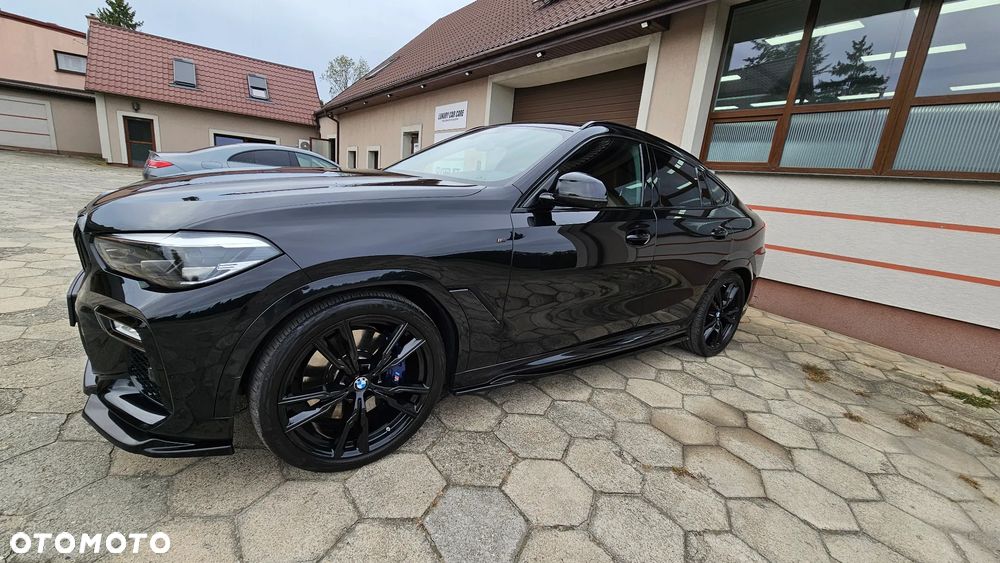 BMW X6 xDrive40d mHEV - 4