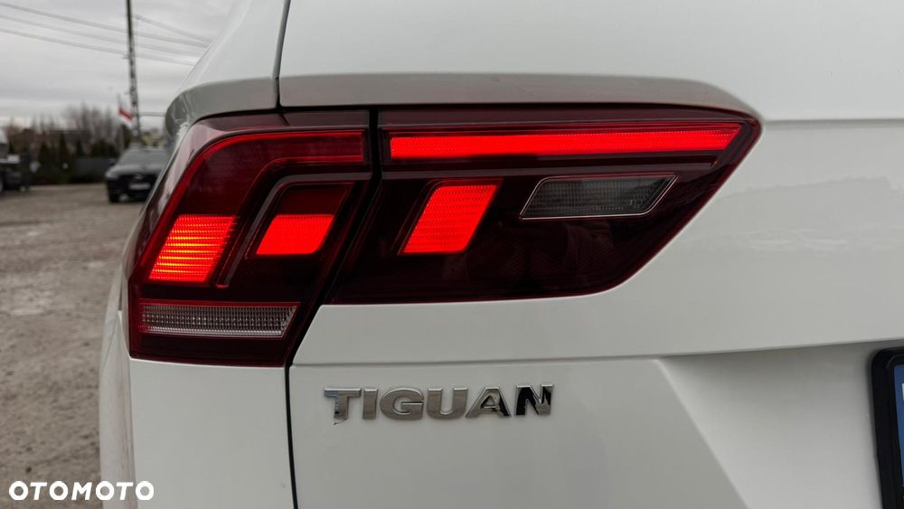 Volkswagen Tiguan 2.0 TDI SCR 4Motion (BlueMotion Tech) Comfortline - 8