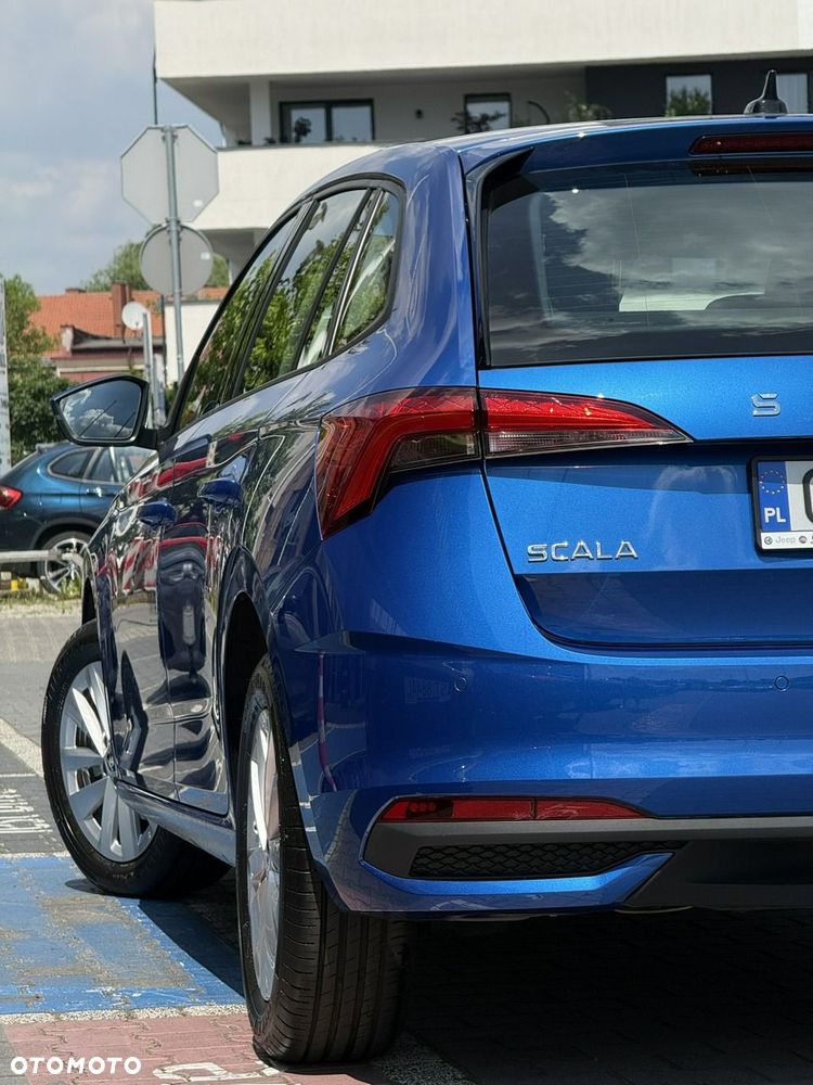 Skoda Scala 1.0 TSI Essence - 9