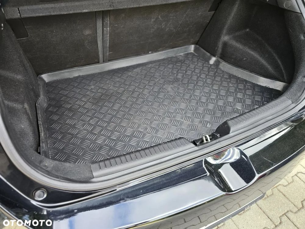 Hyundai i30 1.6 Comfort - 10