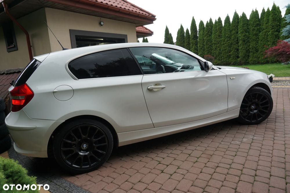 BMW Seria 1 - 11