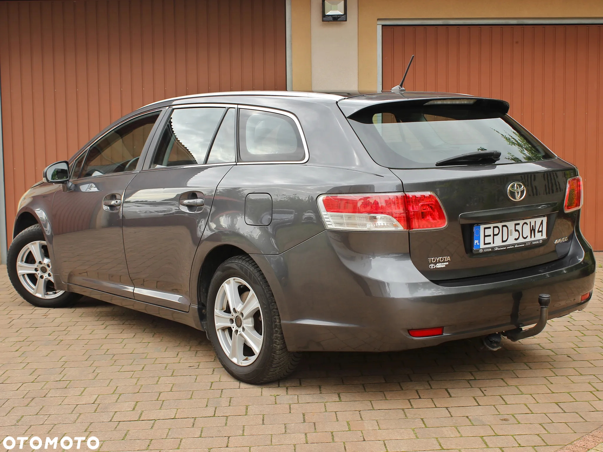 Toyota Avensis 1.8 Premium MS - 5