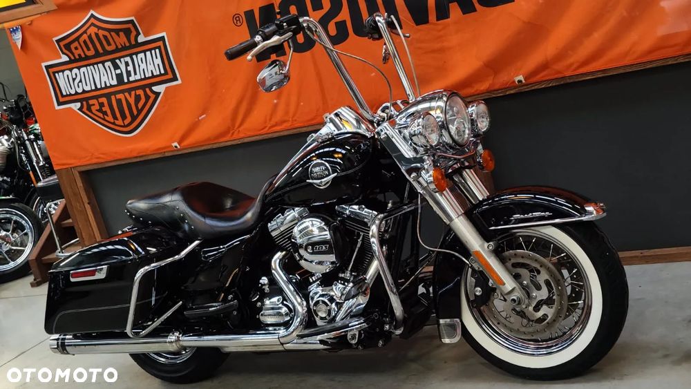 Harley-Davidson Touring Road King - 10