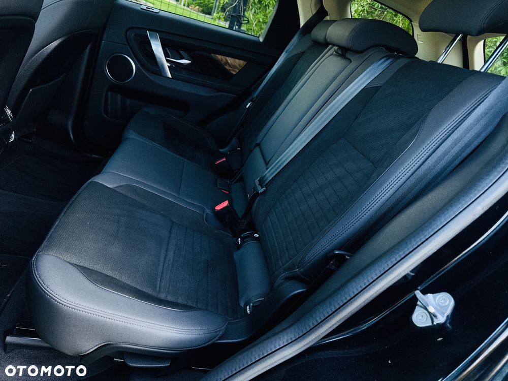 Land Rover Discovery Sport D150 R-Dynamic S - 9