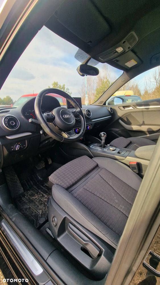 Audi A3 Sportback - 2