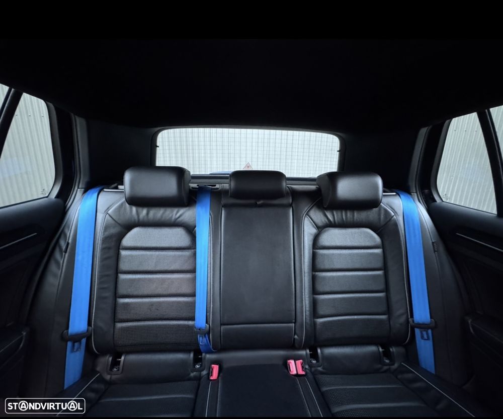 VW Golf R 4Motion (BlueMotion ) DSG - 21