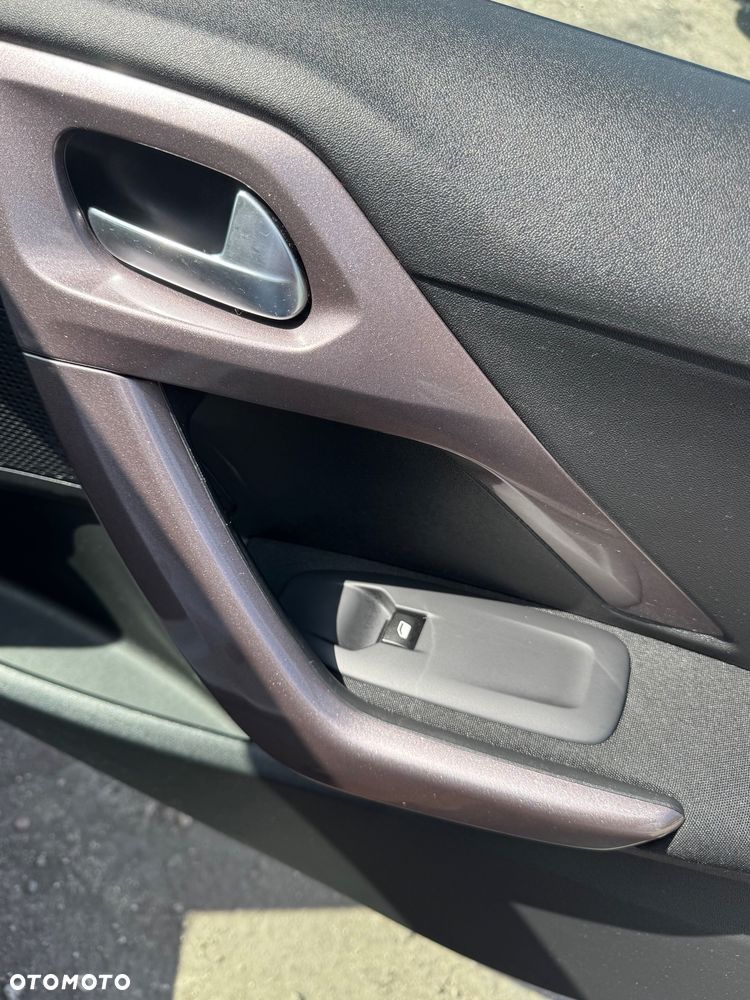 Peugeot 2008 120 VTI Active - 34