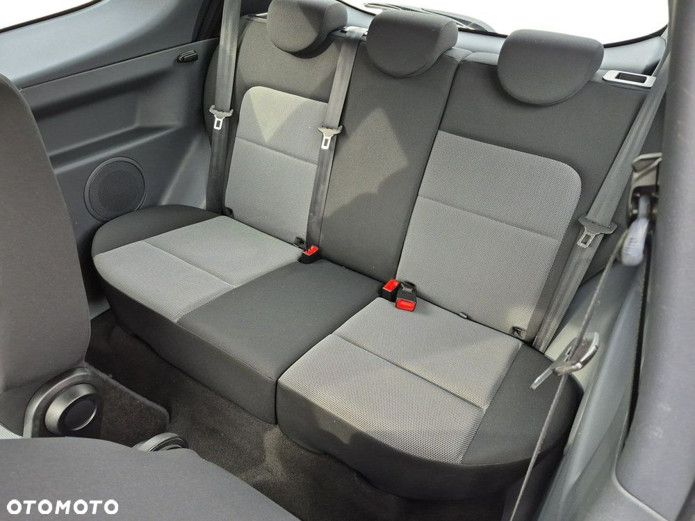 Mitsubishi Colt 1.3 Polar - 19