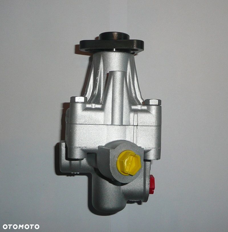 POMPA WSPOMAGANIA AUDI 80 S2 B4 2.6 2.8 050145155C - 2