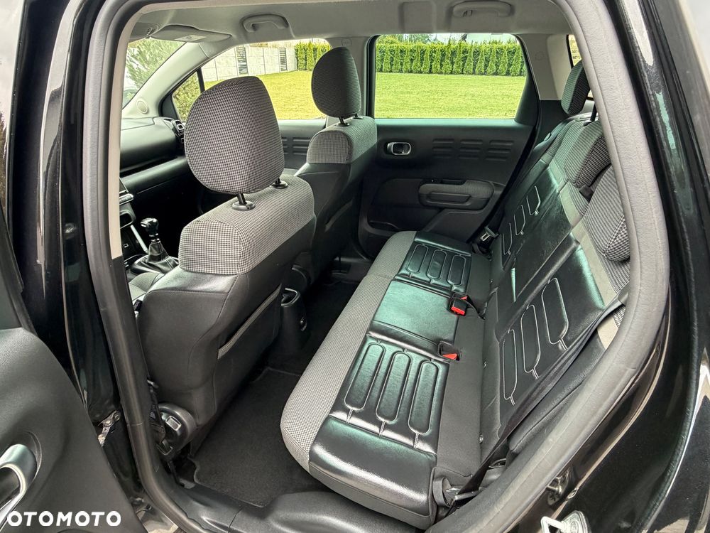 Citroën C3 Aircross 1.6 BlueHDi Shine S&S - 16