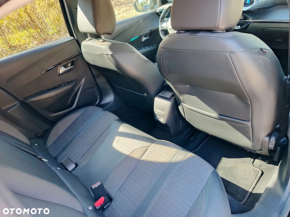 Peugeot 208 1.2 PureTech Allure S&S - 10