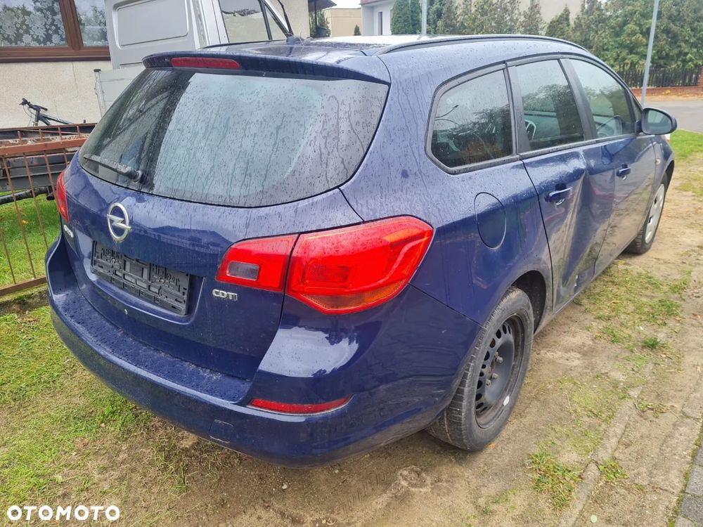 Opel Astra 1.7 CDTI DPF ecoFLEX Sports TourerStart/Stop - 4