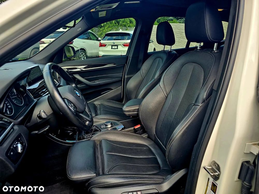 BMW X1 - 33