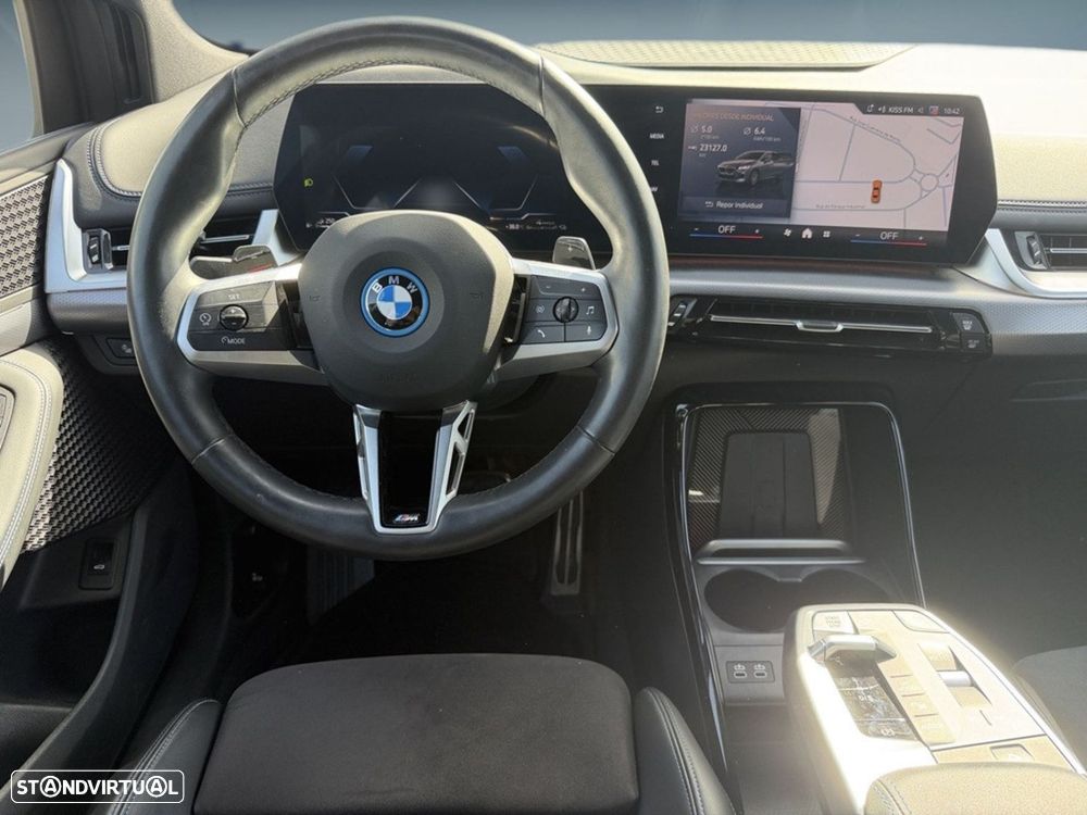 BMW 230xe Active Tourer Pack M - 12