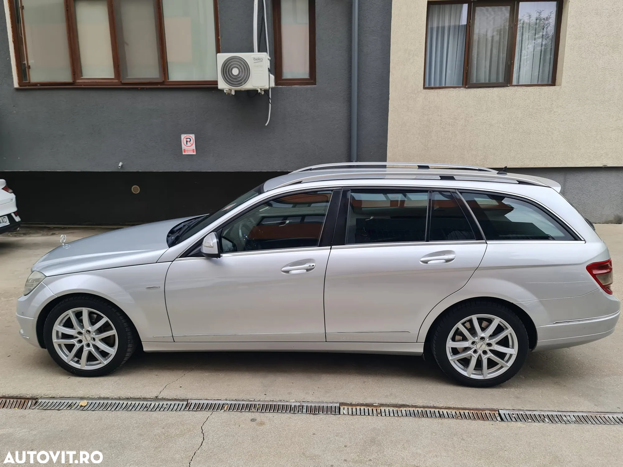 Mercedes-Benz C 220 T CDI DPF Automatik Elegance - 3