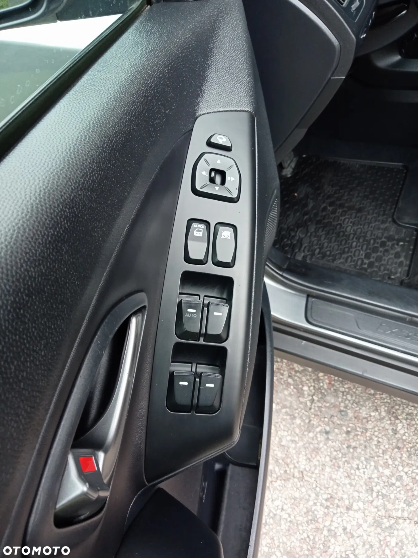 Hyundai ix35 1.7 CRDi Comfort 2WD - 16