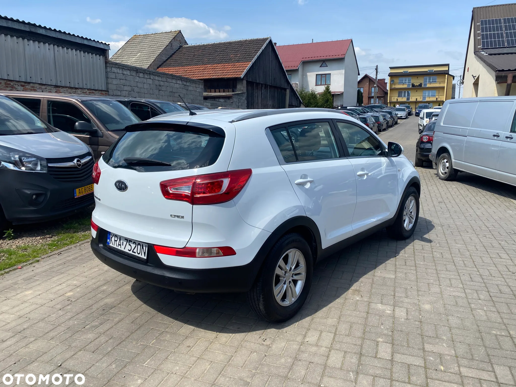 Kia Sportage 1.7 CRDI 2WD Dream-Team Edition - 4