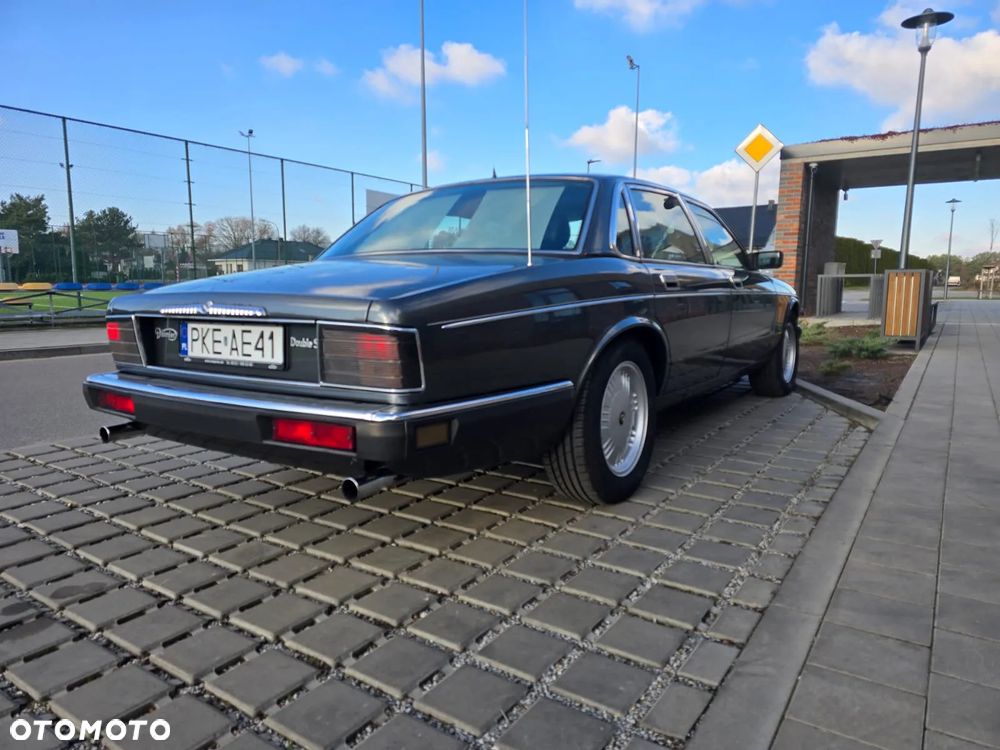 Jaguar Daimler - 9