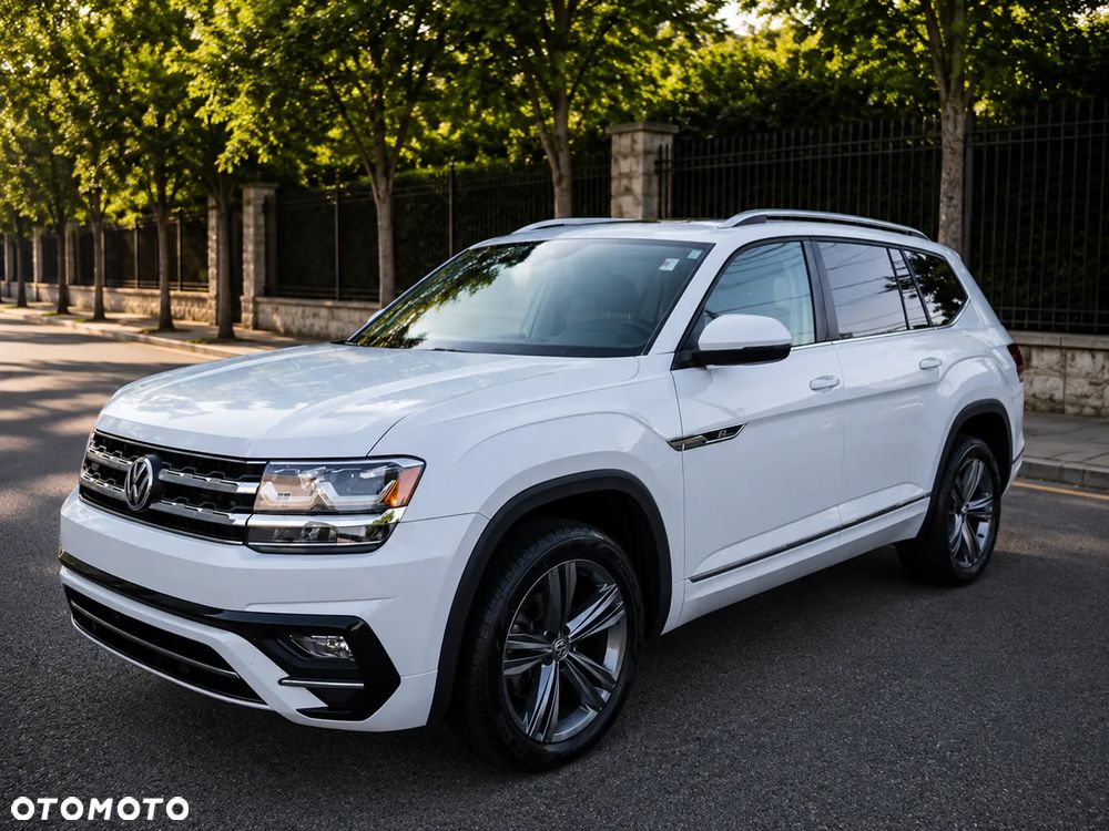 Volkswagen Atlas - 2