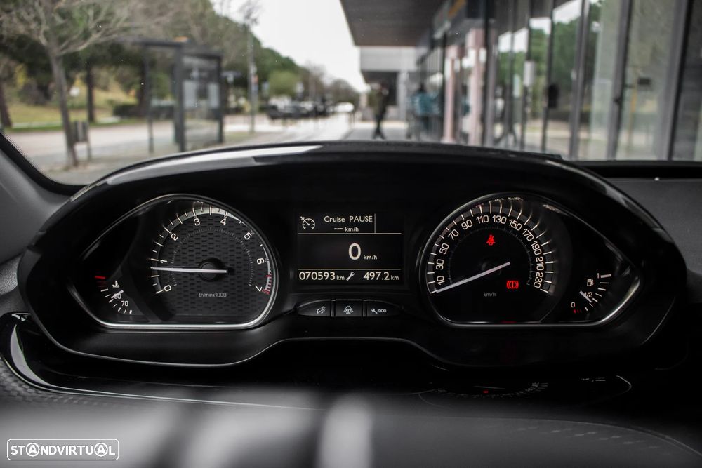 Peugeot 2008 1.2 PureTech GT Line EAT6 - 20