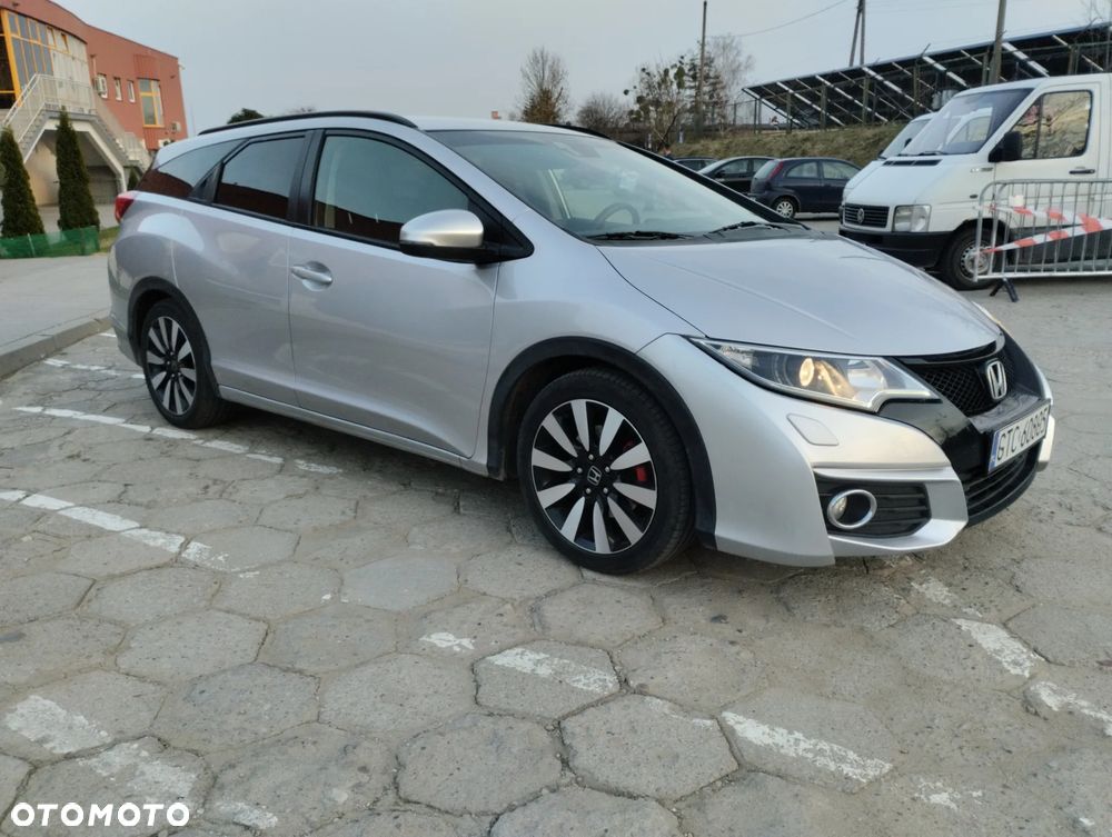 Honda Civic 1.8i-VTEC i-SHIFT Comfort - 4