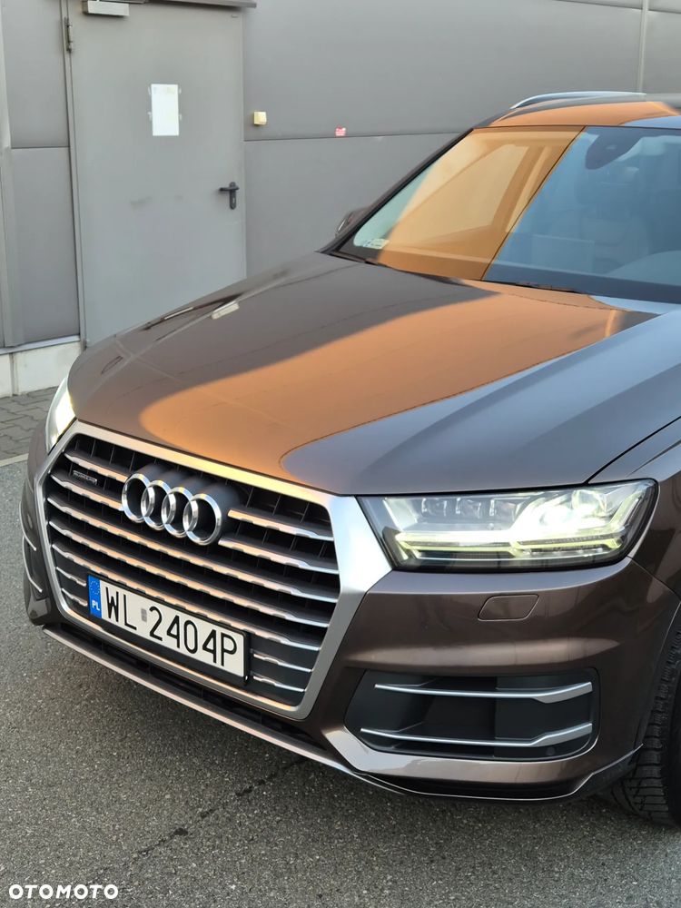 Audi Q7 - 10